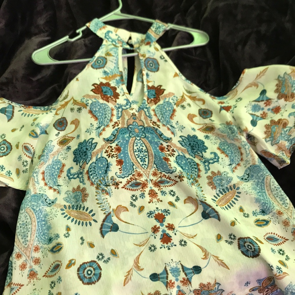 Cold shoulder hater blouse
